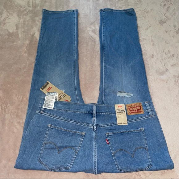Levi’s 724 distressed high -rise straight jean W34/L30 1/2 - Picture 4 of 14